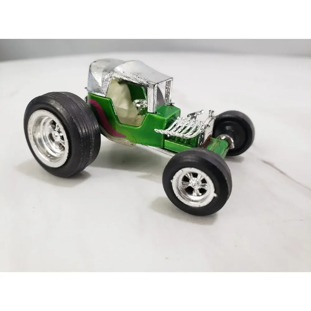 81895 ZYLMEX Crazy Wheels 1/64 - D16 B‎ Red Baron Krazy Vintage